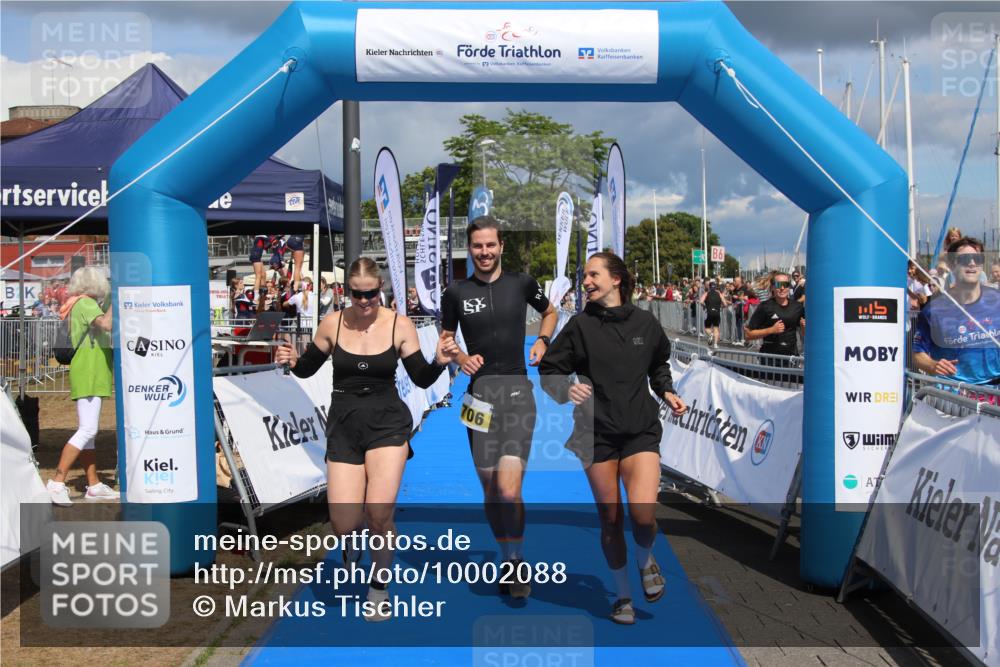 16.08.2026 - KN Förde Triathlon 2026 Markus Tischler http://msf.ph/oto/10002088 16.08.2026 13:50:42 Ziel 559, 706, 559, 706 meine-sportfotos.de
