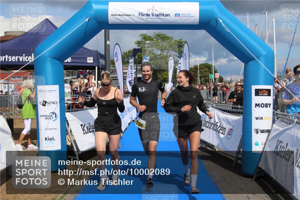 16.08.2026 - KN Förde Triathlon 2026 Markus Tischler http://msf.ph/oto/10002089 16.08.2026 13:50:42 Ziel 559, 706, 559, 706 meine-sportfotos.de