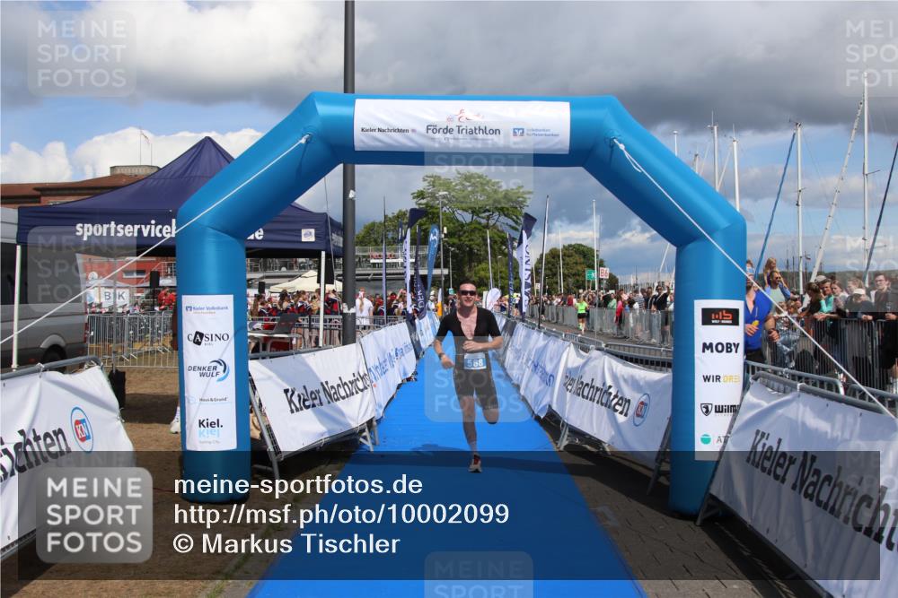 16.08.2026 - KN Förde Triathlon 2026 Markus Tischler http://msf.ph/oto/10002099 16.08.2026 13:51:22 Ziel 568, 568 meine-sportfotos.de