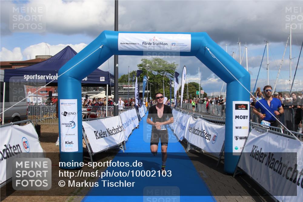 16.08.2026 - KN Förde Triathlon 2026 Markus Tischler http://msf.ph/oto/10002103 16.08.2026 13:51:22 Ziel 568, 568 meine-sportfotos.de