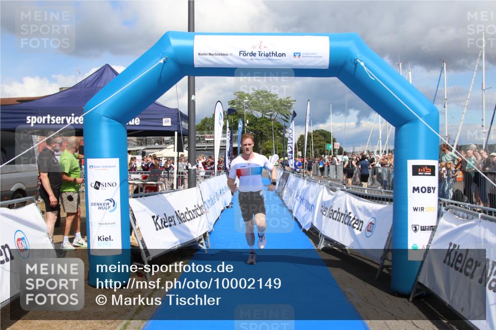 16.08.2026 - KN Förde Triathlon 2026 Markus Tischler http://msf.ph/oto/10002149 16.08.2026 13:52:44 Ziel 544, 544 meine-sportfotos.de