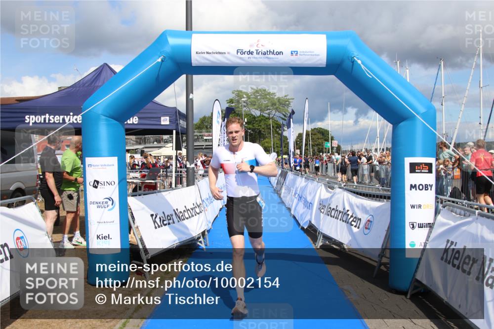 16.08.2026 - KN Förde Triathlon 2026 Markus Tischler http://msf.ph/oto/10002154 16.08.2026 13:52:44 Ziel 544, 544 meine-sportfotos.de