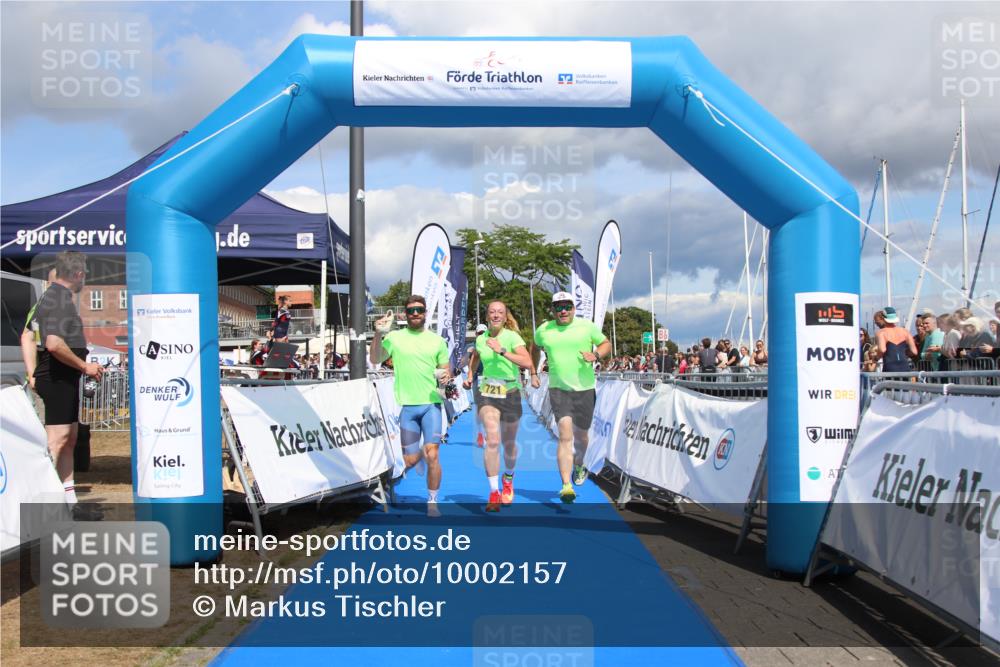 16.08.2026 - KN Förde Triathlon 2026 Markus Tischler http://msf.ph/oto/10002157 16.08.2026 13:53:01 Ziel 571, 721, 571, 721 meine-sportfotos.de