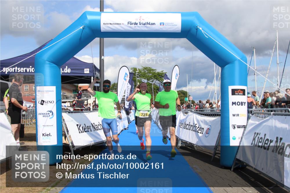 16.08.2026 - KN Förde Triathlon 2026 Markus Tischler http://msf.ph/oto/10002161 16.08.2026 13:53:02 Ziel 571, 721, 571, 721 meine-sportfotos.de