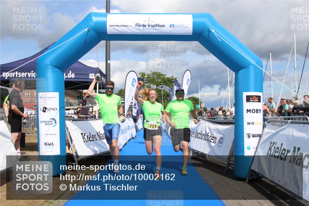 16.08.2026 - KN Förde Triathlon 2026 Markus Tischler http://msf.ph/oto/10002162 16.08.2026 13:53:02 Ziel 571, 721, 571, 721 meine-sportfotos.de