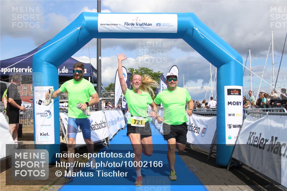 16.08.2026 - KN Förde Triathlon 2026 Markus Tischler http://msf.ph/oto/10002166 16.08.2026 13:53:02 Ziel 571, 721, 571, 721 meine-sportfotos.de
