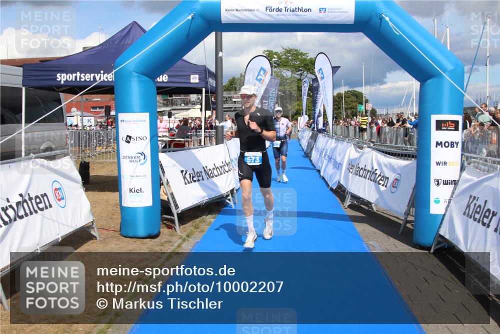 16.08.2026 - KN Förde Triathlon 2026 Markus Tischler http://msf.ph/oto/10002207 16.08.2026 13:54:02 Ziel 532, 573, 745, 532, 573, 745 meine-sportfotos.de