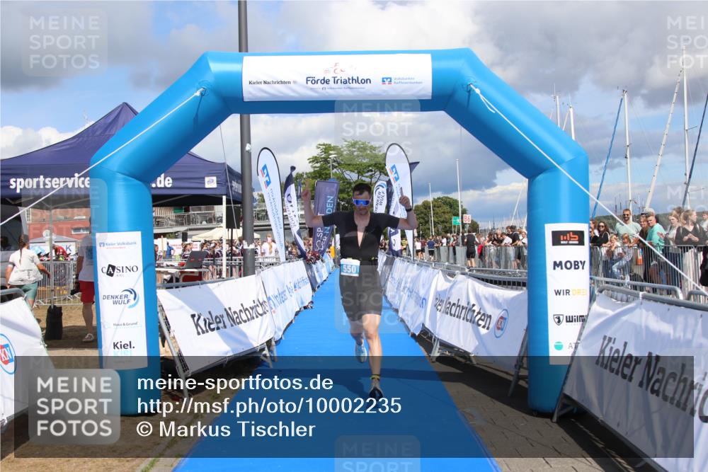 16.08.2026 - KN Förde Triathlon 2026 Markus Tischler http://msf.ph/oto/10002235 16.08.2026 13:54:16 Ziel 550, 556, 745, 550, 556, 745 meine-sportfotos.de