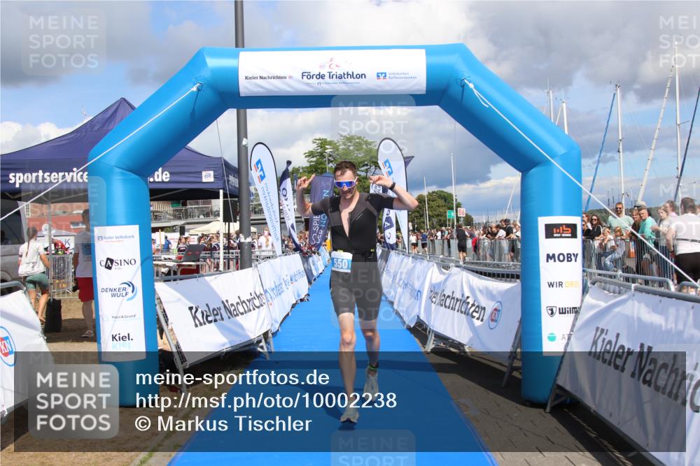 16.08.2026 - KN Förde Triathlon 2026 Markus Tischler http://msf.ph/oto/10002238 16.08.2026 13:54:16 Ziel 550, 556, 745, 550, 556, 745 meine-sportfotos.de