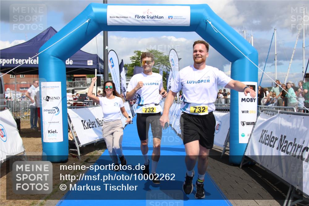16.08.2026 - KN Förde Triathlon 2026 Markus Tischler http://msf.ph/oto/10002262 16.08.2026 13:54:51 Ziel 732, 732 meine-sportfotos.de