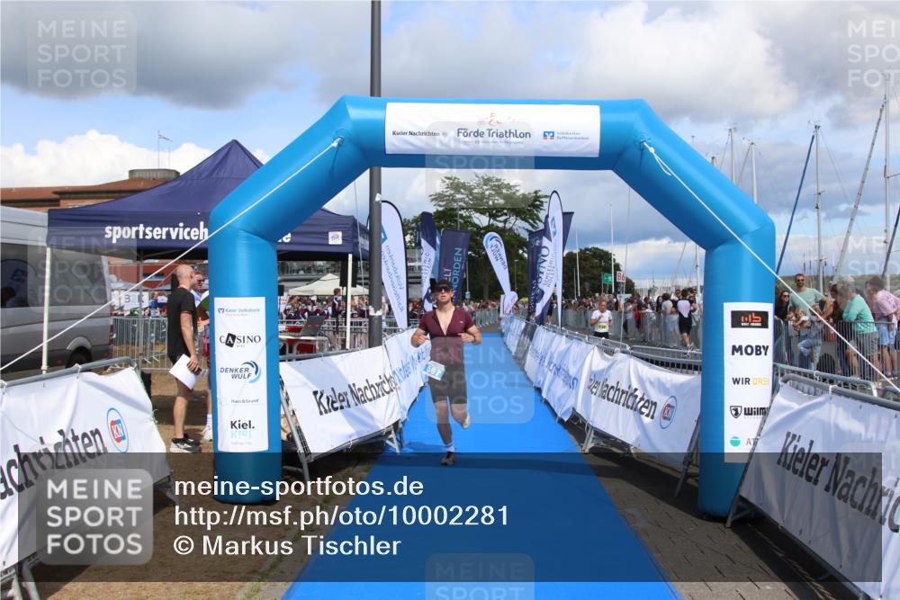 16.08.2026 - KN Förde Triathlon 2026 Markus Tischler http://msf.ph/oto/10002281 16.08.2026 13:55:45 Ziel 567, 567 meine-sportfotos.de