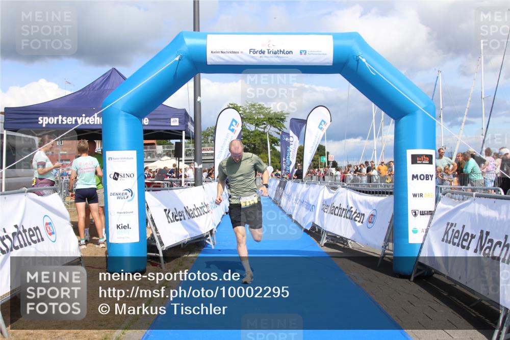 16.08.2026 - KN Förde Triathlon 2026 Markus Tischler http://msf.ph/oto/10002295 16.08.2026 13:56:08 Ziel 538, 713, 538, 713 meine-sportfotos.de