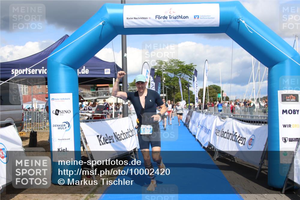 16.08.2026 - KN Förde Triathlon 2026 Markus Tischler http://msf.ph/oto/10002420 16.08.2026 13:59:39 Ziel 196, 545, 583, 722, 196, 545, 583, 722 meine-sportfotos.de