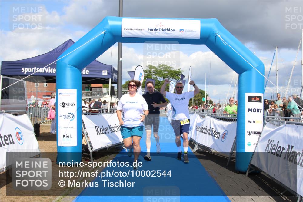 16.08.2026 - KN Förde Triathlon 2026 Markus Tischler http://msf.ph/oto/10002544 16.08.2026 14:02:56 Ziel 715, 715 meine-sportfotos.de