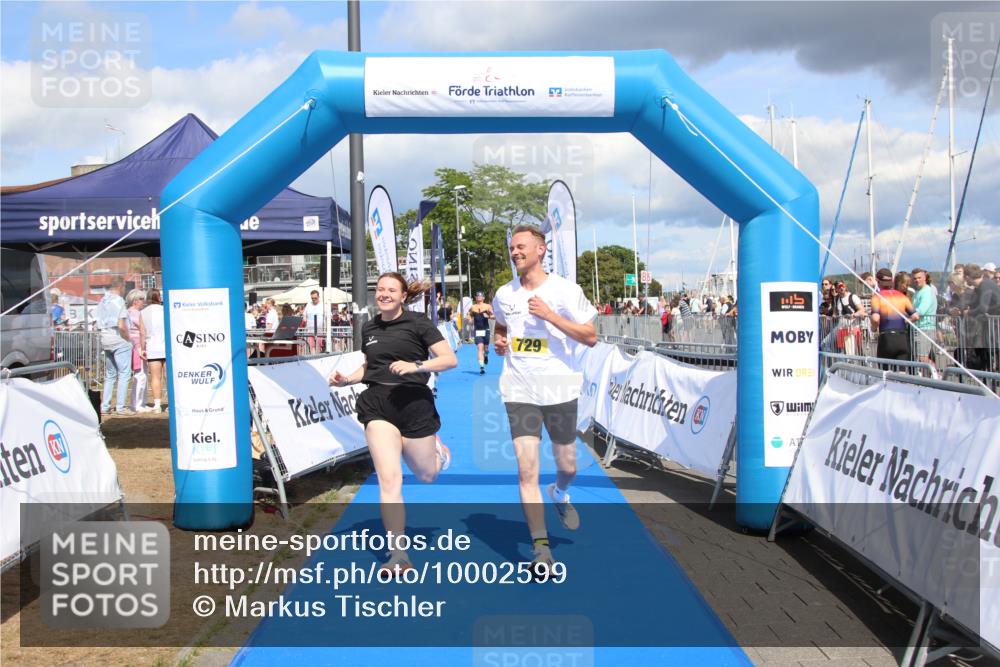 16.08.2026 - KN Förde Triathlon 2026 Markus Tischler http://msf.ph/oto/10002599 16.08.2026 14:05:08 Ziel 566, 729, 566, 729 meine-sportfotos.de