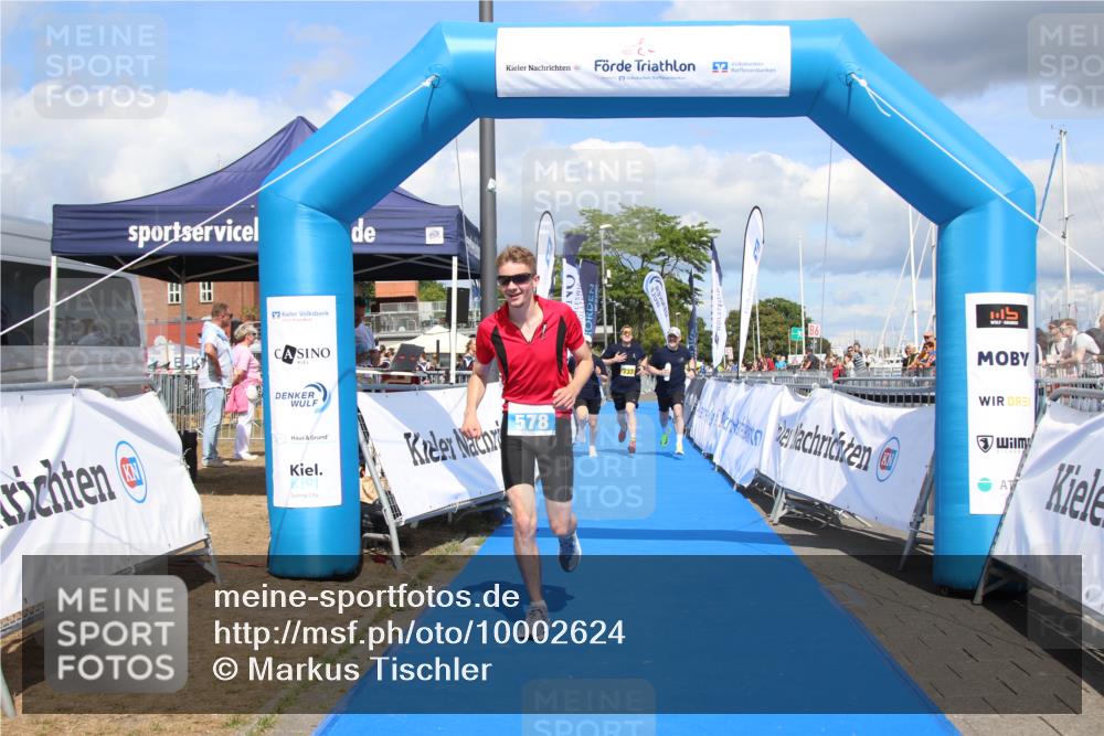 16.08.2026 - KN Förde Triathlon 2026 Markus Tischler http://msf.ph/oto/10002624 16.08.2026 14:06:02 Ziel 578, 737, 578, 737 meine-sportfotos.de
