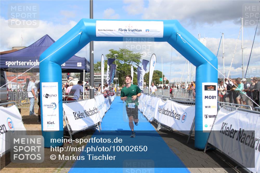16.08.2026 - KN Förde Triathlon 2026 Markus Tischler http://msf.ph/oto/10002650 16.08.2026 14:06:44 Ziel 565, 607, 565, 607 meine-sportfotos.de