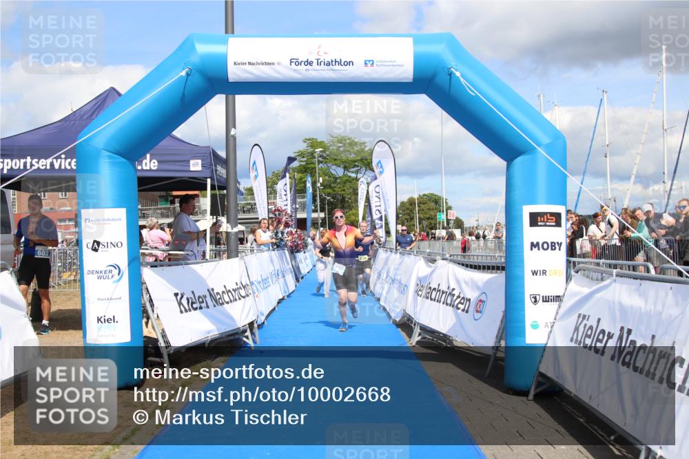 16.08.2026 - KN Förde Triathlon 2026 Markus Tischler http://msf.ph/oto/10002668 16.08.2026 14:06:57 Ziel 565, 592, 711, 716, 565, 592, 711, 716 meine-sportfotos.de
