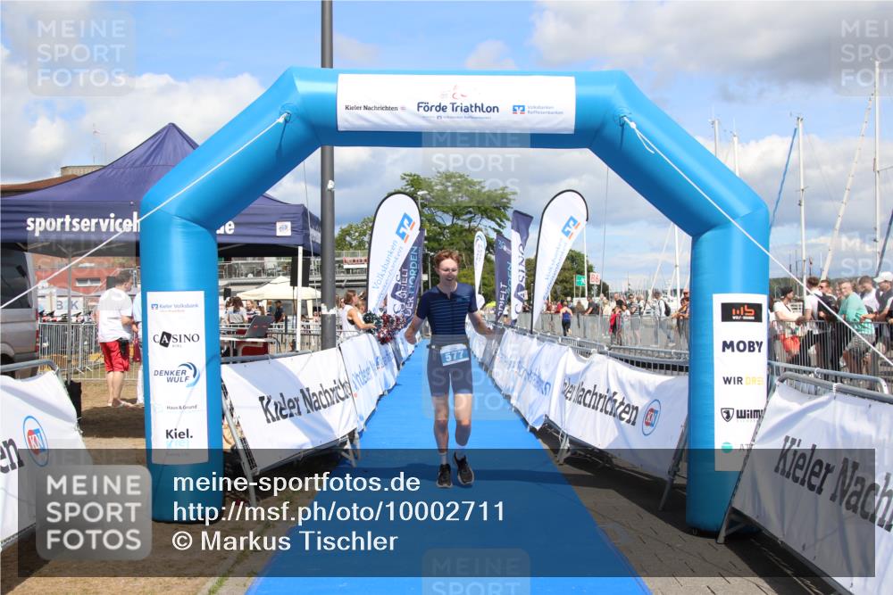 16.08.2026 - KN Förde Triathlon 2026 Markus Tischler http://msf.ph/oto/10002711 16.08.2026 14:07:41 Ziel 577, 577 meine-sportfotos.de