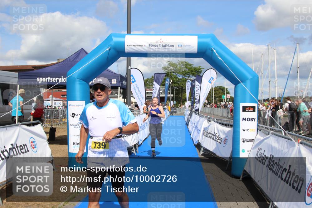 16.08.2026 - KN Förde Triathlon 2026 Markus Tischler http://msf.ph/oto/10002726 16.08.2026 14:09:20 Ziel 726, 739, 726, 739 meine-sportfotos.de