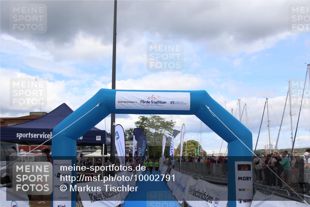 16.08.2026 - KN Förde Triathlon 2026 Markus Tischler http://msf.ph/oto/10002791 16.08.2026 14:13:40 Ziel  meine-sportfotos.de