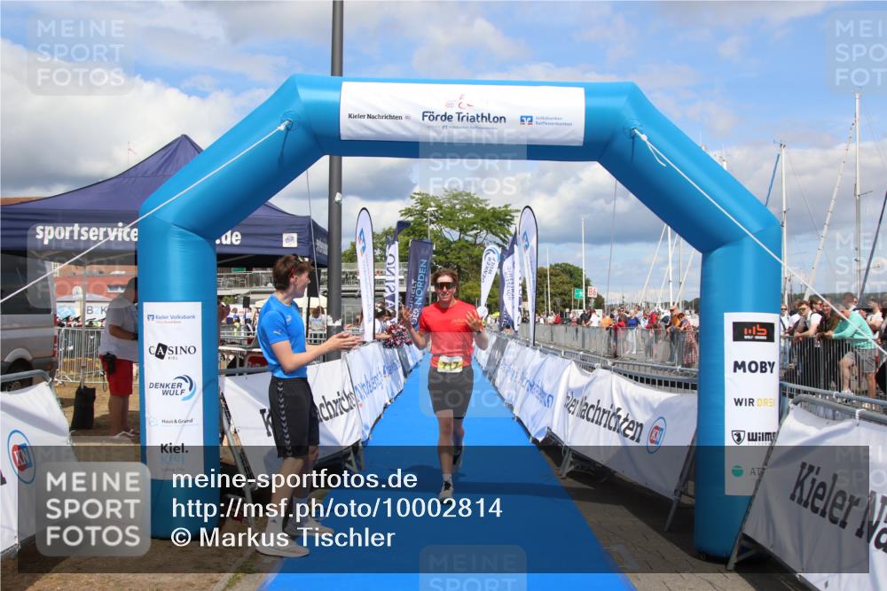 16.08.2026 - KN Förde Triathlon 2026 Markus Tischler http://msf.ph/oto/10002814 16.08.2026 14:14:07 Ziel 717, 717 meine-sportfotos.de