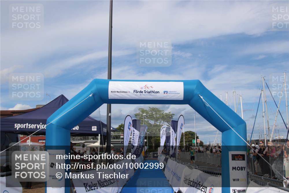 16.08.2026 - KN Förde Triathlon 2026 Markus Tischler http://msf.ph/oto/10002999 16.08.2026 16:02:45 Ziel  meine-sportfotos.de