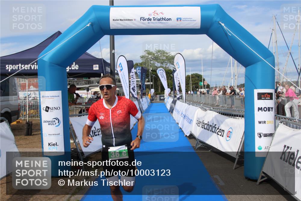 16.08.2026 - KN Förde Triathlon 2026 Markus Tischler http://msf.ph/oto/10003123 16.08.2026 16:08:13 Ziel 0, 36 meine-sportfotos.de