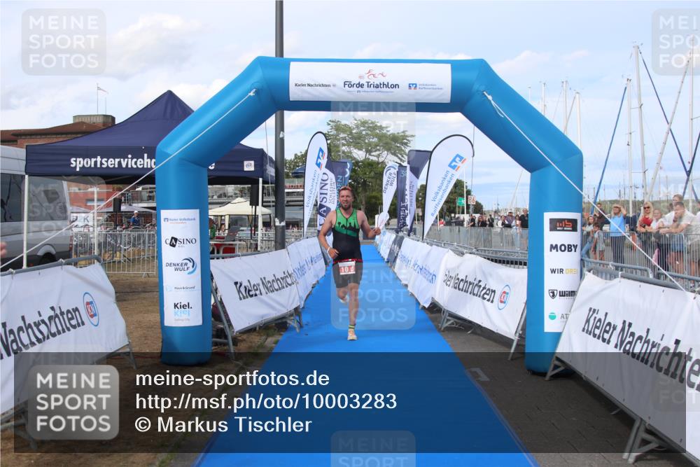16.08.2026 - KN Förde Triathlon 2026 Markus Tischler http://msf.ph/oto/10003283 16.08.2026 16:22:20 Ziel 0, 10 meine-sportfotos.de