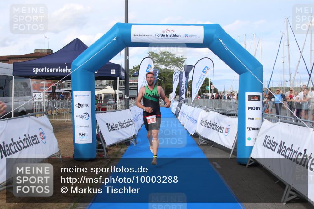 16.08.2026 - KN Förde Triathlon 2026 Markus Tischler http://msf.ph/oto/10003288 16.08.2026 16:22:20 Ziel 0, 10 meine-sportfotos.de