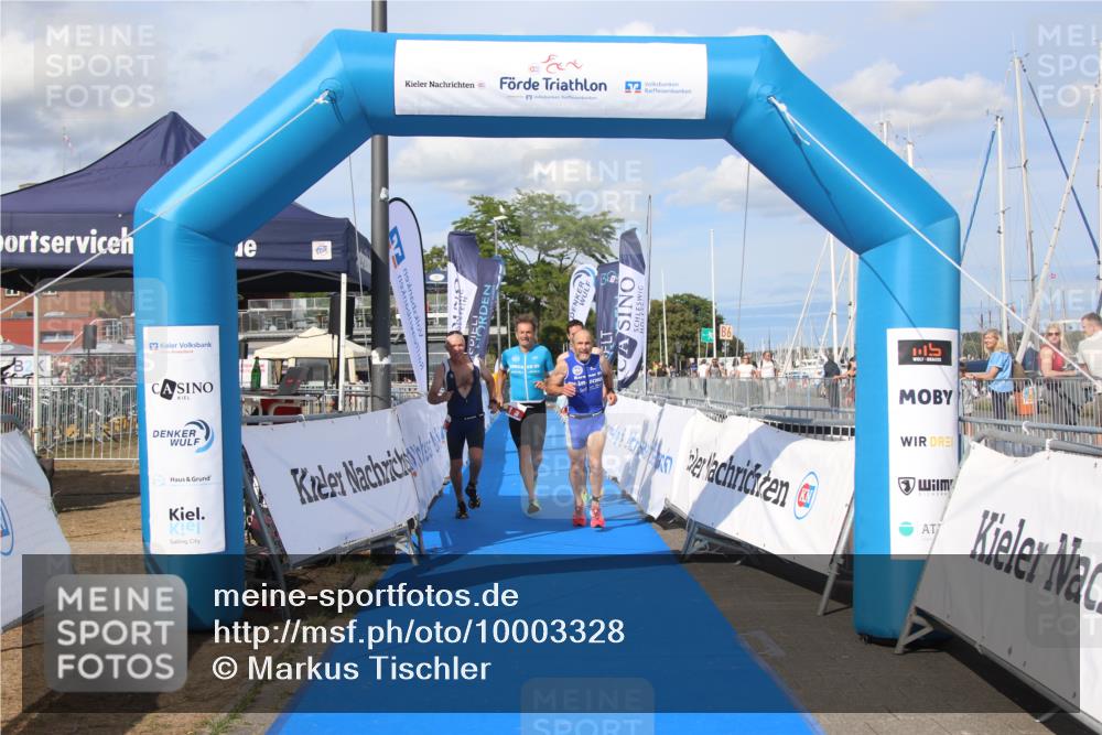 16.08.2026 - KN Förde Triathlon 2026 Markus Tischler http://msf.ph/oto/10003328 16.08.2026 16:26:01 Ziel 0, 1 meine-sportfotos.de