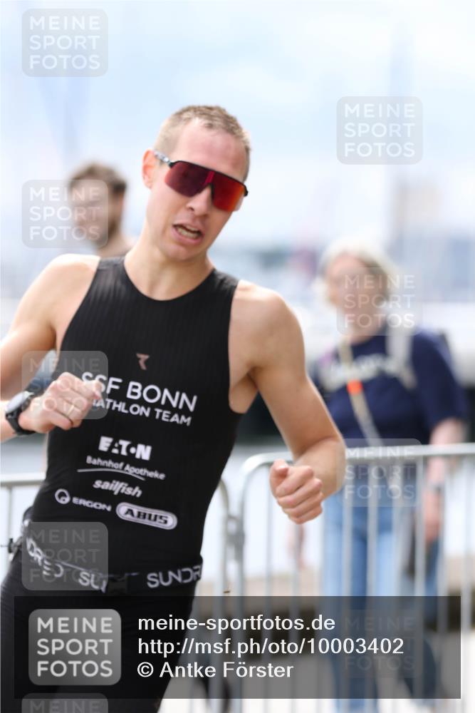 16.08.2026 - KN Förde Triathlon 2026 Antke Förster http://msf.ph/oto/10003402 16.08.2026 13:16:41 Laufen  meine-sportfotos.de