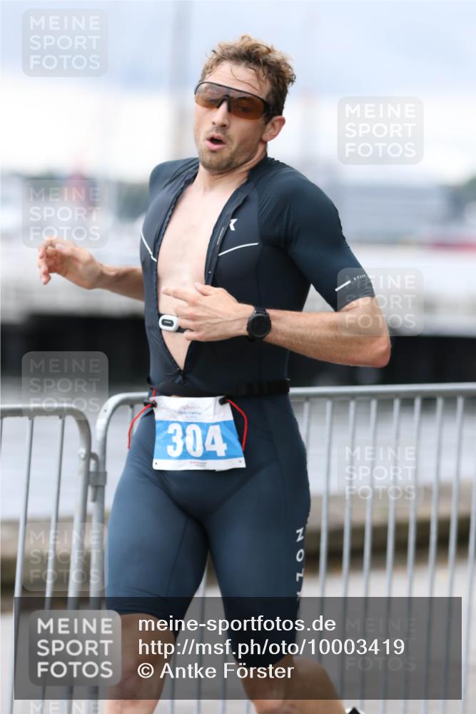 16.08.2026 - KN Förde Triathlon 2026 Antke Förster http://msf.ph/oto/10003419 16.08.2026 11:36:46 Laufen 304 meine-sportfotos.de