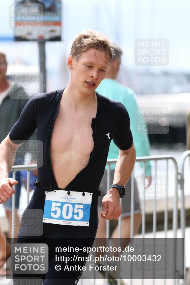 16.08.2026 - KN Förde Triathlon 2026 Antke Förster http://msf.ph/oto/10003432 16.08.2026 13:21:51 Laufen 2026, 505, 7 meine-sportfotos.de