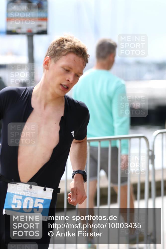 16.08.2026 - KN Förde Triathlon 2026 Antke Förster http://msf.ph/oto/10003435 16.08.2026 13:21:52 Laufen 505 meine-sportfotos.de