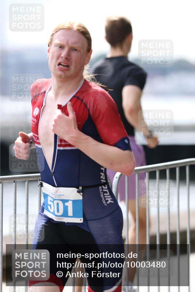 16.08.2026 - KN Förde Triathlon 2026 Antke Förster http://msf.ph/oto/10003480 16.08.2026 13:23:03 Laufen 501 meine-sportfotos.de