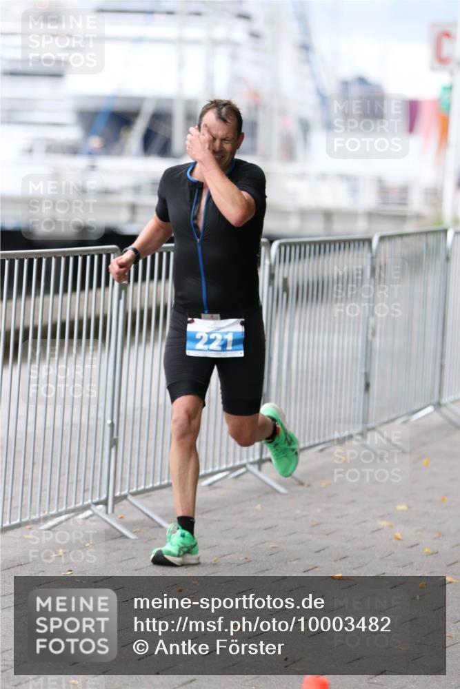 16.08.2026 - KN Förde Triathlon 2026 Antke Förster http://msf.ph/oto/10003482 16.08.2026 11:39:32 Laufen 221 meine-sportfotos.de