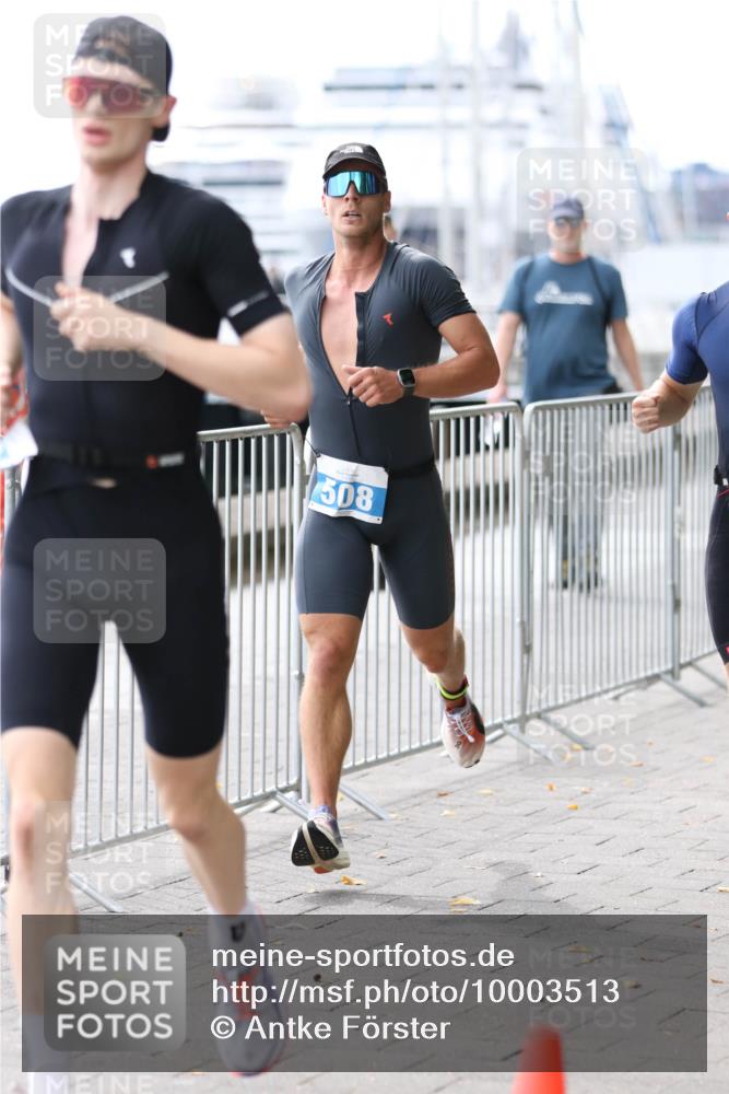 16.08.2026 - KN Förde Triathlon 2026 Antke Förster http://msf.ph/oto/10003513 16.08.2026 13:24:46 Laufen 508 meine-sportfotos.de
