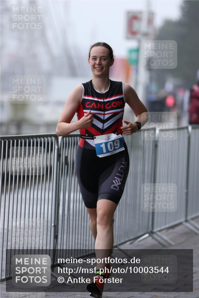 16.08.2026 - KN Förde Triathlon 2026 Antke Förster http://msf.ph/oto/10003544 16.08.2026 10:01:31 Laufen 109 meine-sportfotos.de
