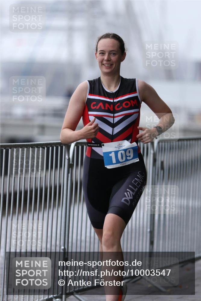 16.08.2026 - KN Förde Triathlon 2026 Antke Förster http://msf.ph/oto/10003547 16.08.2026 10:01:32 Laufen 109 meine-sportfotos.de