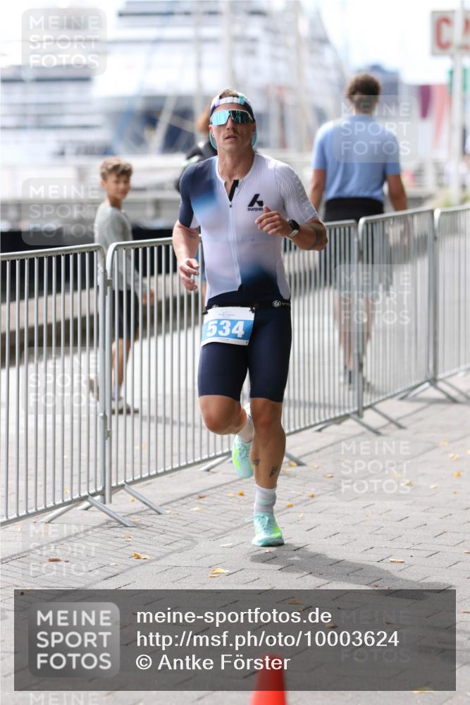 16.08.2026 - KN Förde Triathlon 2026 Antke Förster http://msf.ph/oto/10003624 16.08.2026 13:26:30 Laufen 534 meine-sportfotos.de