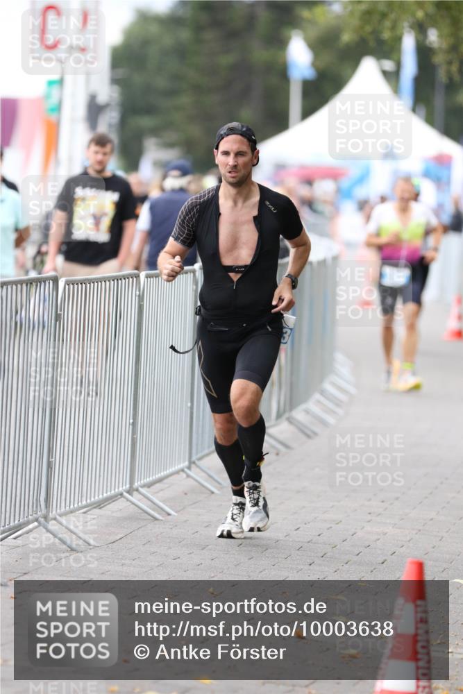 16.08.2026 - KN Förde Triathlon 2026 Antke Förster http://msf.ph/oto/10003638 16.08.2026 11:42:54 Laufen  meine-sportfotos.de