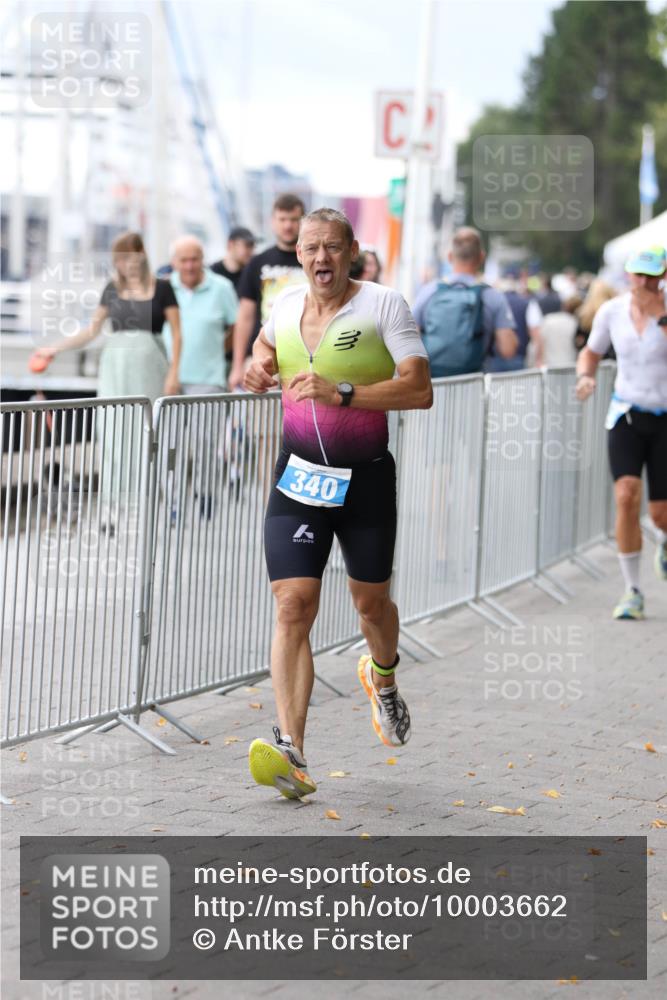 16.08.2026 - KN Förde Triathlon 2026 Antke Förster http://msf.ph/oto/10003662 16.08.2026 11:43:03 Laufen 340 meine-sportfotos.de