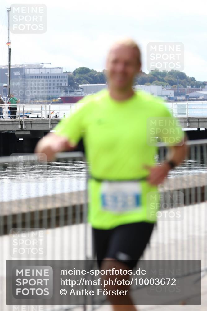 16.08.2026 - KN Förde Triathlon 2026 Antke Förster http://msf.ph/oto/10003672 16.08.2026 13:27:18 Laufen  meine-sportfotos.de