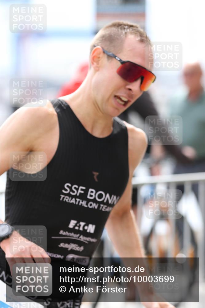 16.08.2026 - KN Förde Triathlon 2026 Antke Förster http://msf.ph/oto/10003699 16.08.2026 13:27:51 Laufen  meine-sportfotos.de