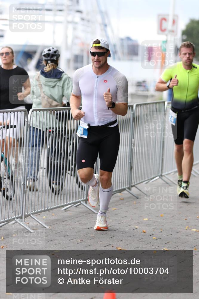 16.08.2026 - KN Förde Triathlon 2026 Antke Förster http://msf.ph/oto/10003704 16.08.2026 11:43:32 Laufen 0 meine-sportfotos.de