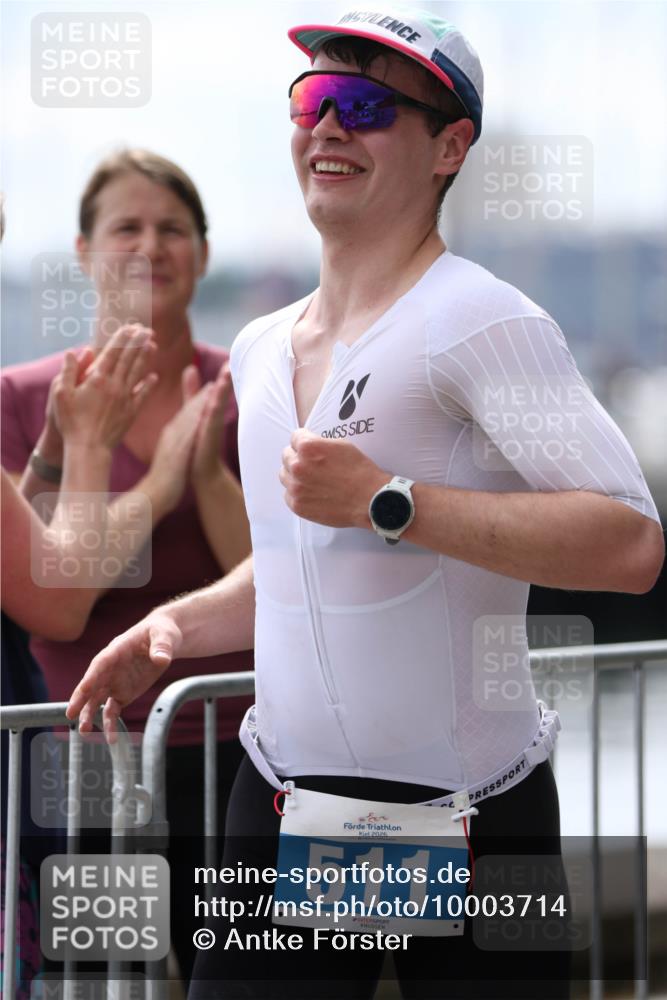16.08.2026 - KN Förde Triathlon 2026 Antke Förster http://msf.ph/oto/10003714 16.08.2026 13:28:02 Laufen 2026, 511 meine-sportfotos.de
