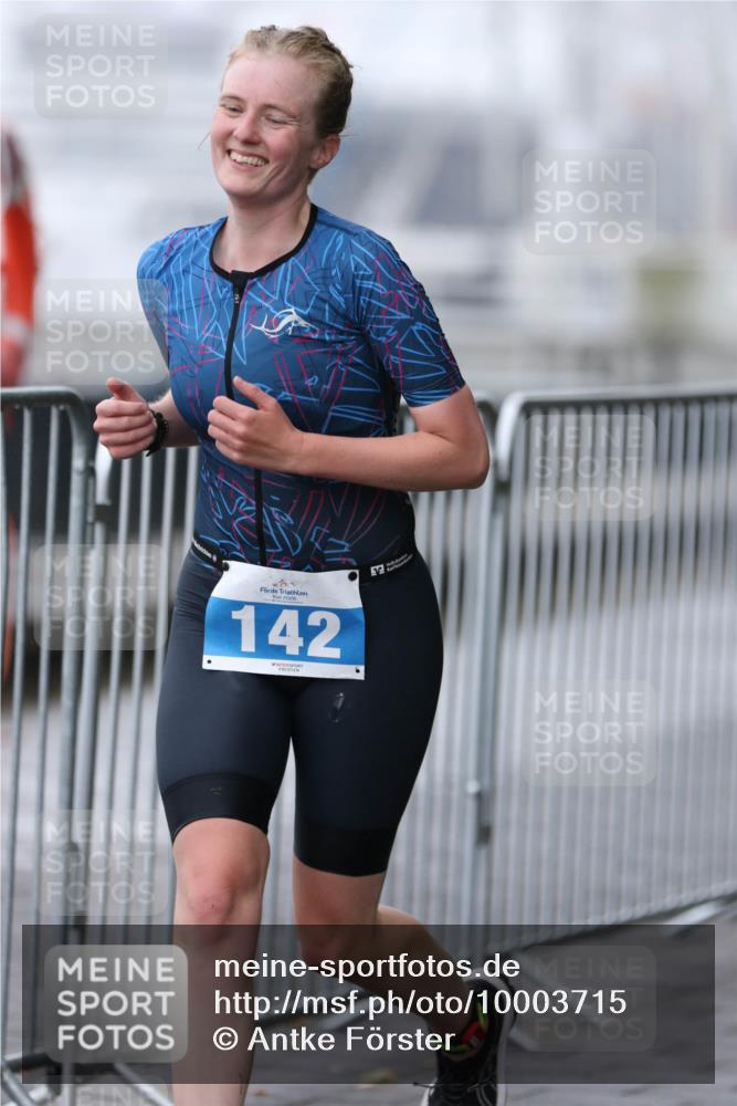 16.08.2026 - KN Förde Triathlon 2026 Antke Förster http://msf.ph/oto/10003715 16.08.2026 10:04:05 Laufen 142 meine-sportfotos.de