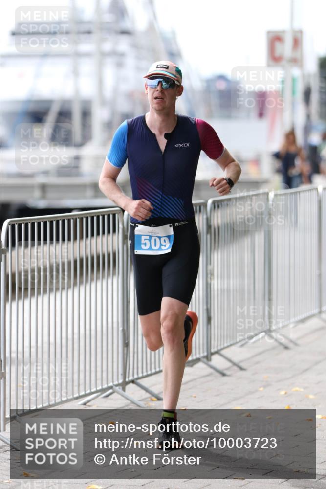 16.08.2026 - KN Förde Triathlon 2026 Antke Förster http://msf.ph/oto/10003723 16.08.2026 13:28:07 Laufen 509 meine-sportfotos.de