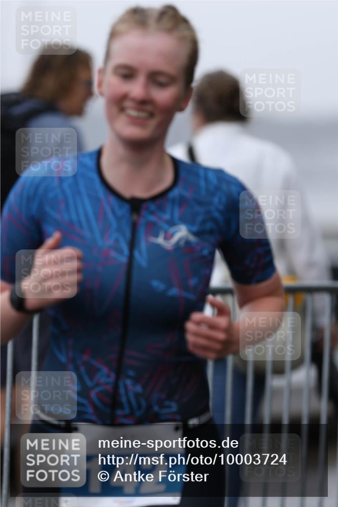 16.08.2026 - KN Förde Triathlon 2026 Antke Förster http://msf.ph/oto/10003724 16.08.2026 10:04:06 Laufen 142 meine-sportfotos.de